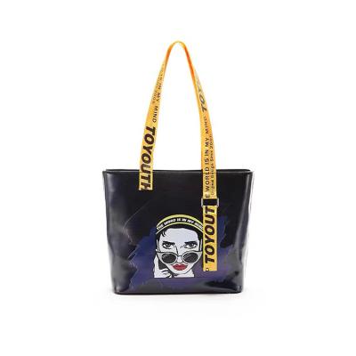 China Daily Use High Durability Multi-colors PU Leather Widespread Tote Bag For Woman for sale