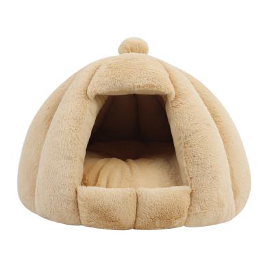 China Hot Selling Luxury Pumpkin Breathable Cat Dog Cave Pet Bed Cute Amazon Kennels Dog Bed for sale