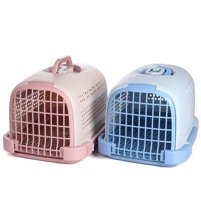 China 2021 Hot Sale Breathable Durable Pet Cages Carriers Houses Cat Airline Approved Portable Pet Cages for sale