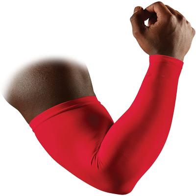 China Breathable Compression Arm Sleeve 50+ UV Skin Protection Cooling For Sports With Ice Silk Material For Men for sale