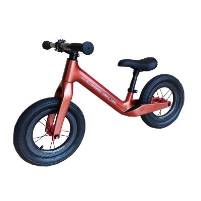 China High Quality 12 Inch Carbon Fiber Balance Bike Push Bike Light Weight Sliding Bicycle Toddler Training Bike For Kids for sale