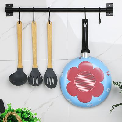 China Sustainable Frying Pan Blue Coating Aluminum High Quality Non Stick Barbecue Outdoor Frying Pan for sale