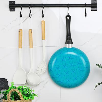 China Sustainable Ceramic Restaurant Aluminum Frying Pan Bakelite Handle Nonstick Black for sale