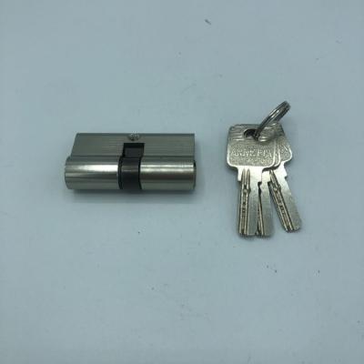 China Shell Copper Material Aluminum Core 60MM Lock Cylinder for sale