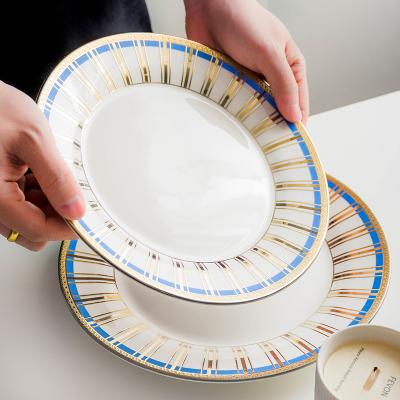 China Newcomer Viable Fine Engraved Rim China Dinnerware Sets For Dinner Dish Plates 52Pcs Royale Luxury Italianate Blue White Rose Gold for sale