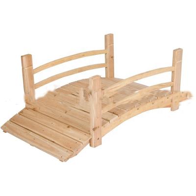 China Easily Assembled Decorative Outdoor Rustic Landscape Bridge Garden Ornament Wooden Bridge for sale