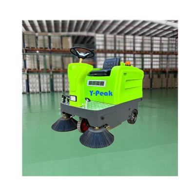 China Hotels High Efficiency Professional China Ride On Street Road Sweeper Dust Cleaning Equipment Electric Road Sweeper for sale