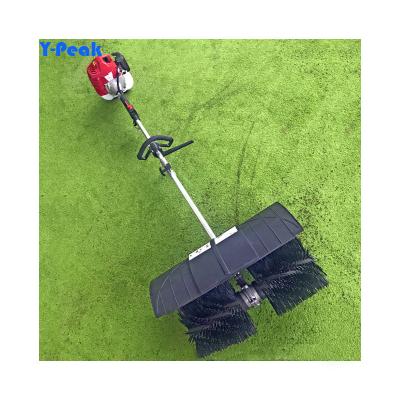 China Hotels turf brushing cleaning machine suppliers telescopic artificial turf cleaning brush for sale