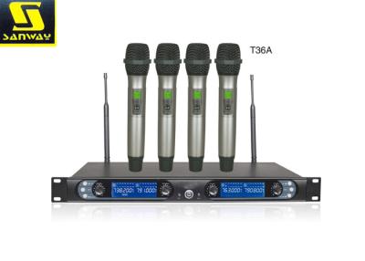 China Handheld 4 Channel Wireless Microphone System Home Professional Karaoke Microphone for sale