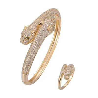 China FASHIONABLE luxury hot sale gold silver leopard double cuff fashion sale zircon bracelet ring main set for sale