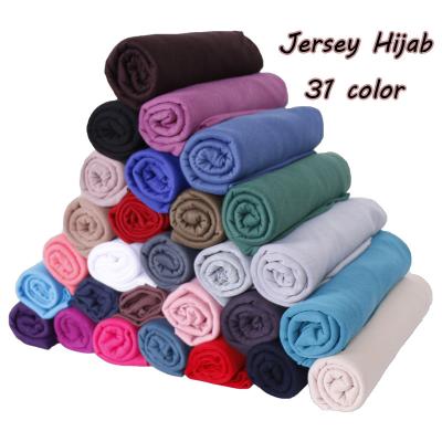 China Muslim Stretch Soft Scarves Hijabs Ready Solid Color Shawl Long Cotton Tank Top Plain Hijab Scarf Wholesale for sale