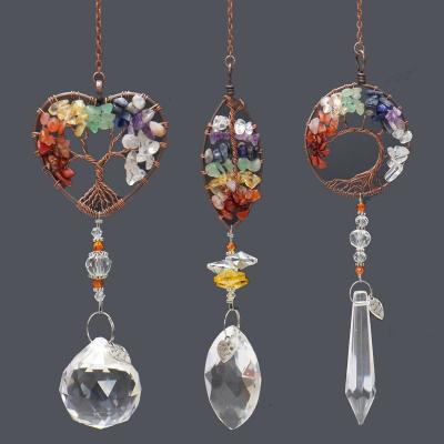 China Lifetime Chip Chakra Stones Heart Shaped Crystal Ball Prism Pendant Rear Car Charm Suncatcher Global Window Hanging Tree for sale