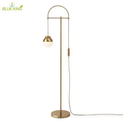 China Post Modern Home Indoor White Bedside Glass Ball Floor Lamps Metal Gold Luxury Standing Floor Lamp Hotel For Living Room for sale