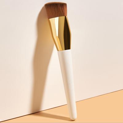 China Angular Blush 1pc Powder Foundation BB Cream Concealer Liquid Foundation Brush Concealer Pad Sweep Makeup Brush Luxury Tools for sale