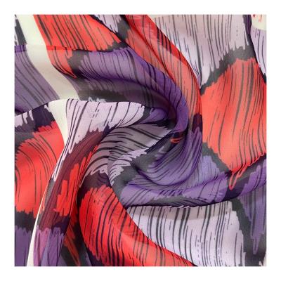 China 100% custom made high quality anti-static pattern figure printing silk fabric polyester chiffon printing fabric for dress for sale