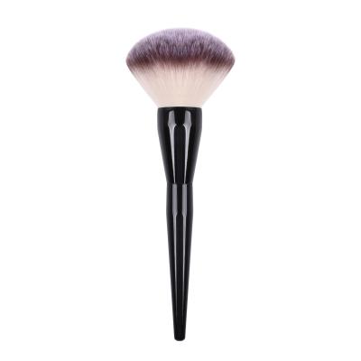 China Beauty Skin-Friendly Multifunctional Blusher Loose Powder Brush Single Black Make Up Brush for sale