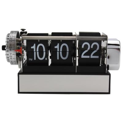 China CREATIVE high quality alarm desk clock for office and home decoration designed for sale