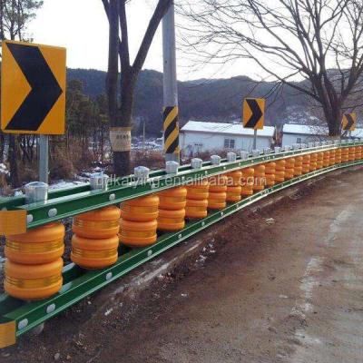 China Road traffice safty made in China EVA traffic roller barrier with low price for sale