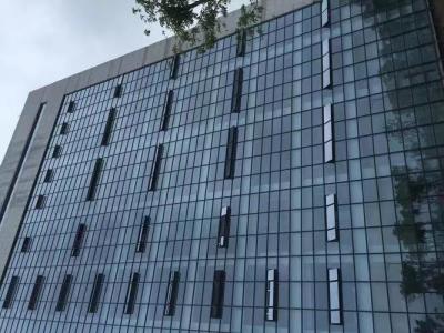 China Customized Design Sleek And Modern Glass Curtain Wall Water/Soundproof 1.4-5.0mm Panel for sale