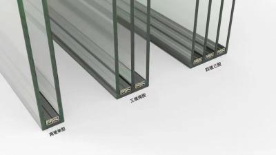 Chine Panneaux de verre résistant aux UV personnalisables pour les structures durables / conception architecturale à vendre