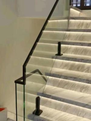 China Space Saving Custom Glass Railing Enhancing Modern Spaces Easy Install / Stunning Design for sale