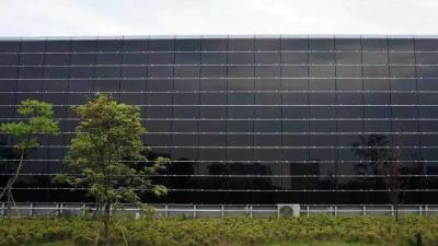 China Custom Glass Photovoltaic Curtain Walls Energy Generating Panels with Custom Colors for Building Facades for sale