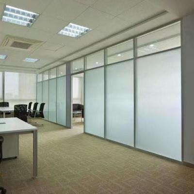 China Contemporary Glass Partition System Custom Modern Design for Interior Privacy Solutions Te koop