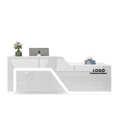 China Salon Reception Desk Mall Shop Display Counter Pedestal For OEM ODM Usage Scenarios for sale