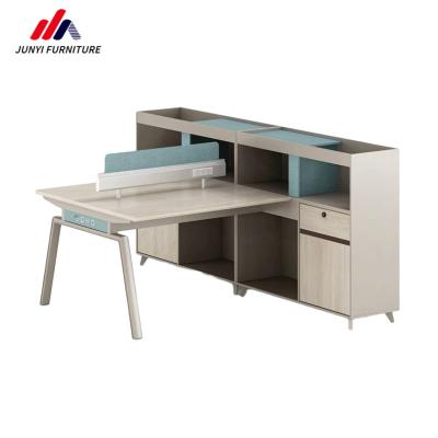 Chine PANEL Bois de style moderne bureau pour quatre personnes bureau et chaise combiné pour poste de travail à vendre