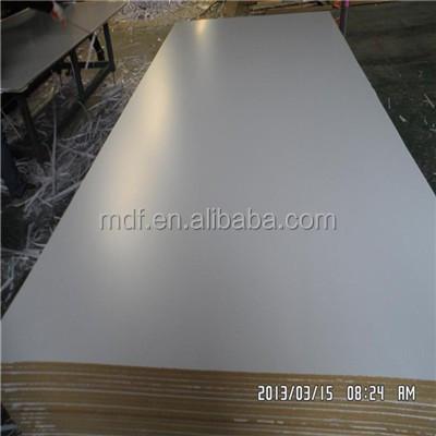 China Moisture Proof 18mm White Melamine Laminated MDF Board /MDF Hardboard for sale