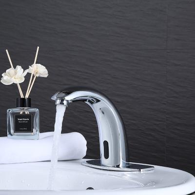 China New Sense Faucets Design Water Outlet Auto Sensing Faucet For Bathroom Sensor Basin Surface Automatic Non-contact Faucet for sale