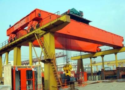 China Safety 27m Span Foundry Overhead Bridge Crane 160t With Electric Hoist for sale