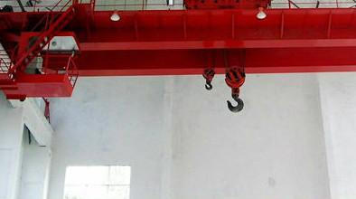 China Grab Bucket Workshop Slab Lifting Equipment Double Girder Bridge Crane for sale