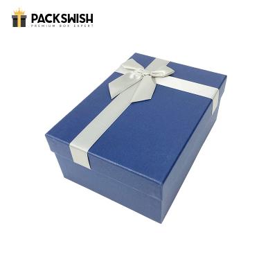 China Handmade Custom High End Sensitive Cardboard Lid And Low Man Belt Gift Packaging Hard Art Casket Gift Box With Ribbon Insert for sale