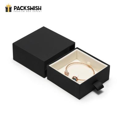 China Handmade Luxury Custom Logo Black Paper Jewelry Packaging Box For Bracelet Pendant for sale