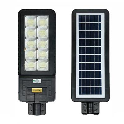 China Garden Integrated Garden Light Solar Human Body Induction LED Street Light Waterproof Outdoor Super Bright Main Road for sale