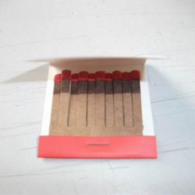 China Hotel Hotel Customize Advertising Matchbook Paper Sticks Bulk Rack Printed Custom Match Books for sale