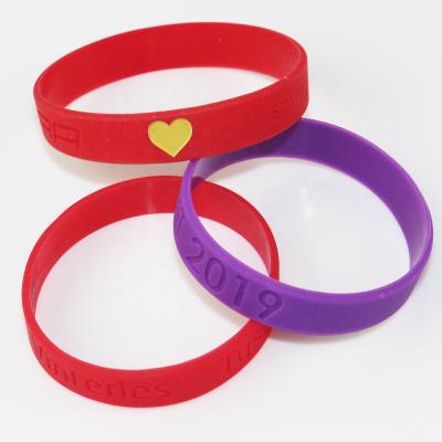 China Factory Directly Wholesale Environmentally Friendly Wrist Band Silicone Wristband For Sports for sale