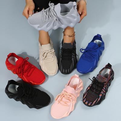 China 2022 fashion trend hot sale amazon ladies sneakers blue red tennis shoes for women yeezy walking shoes new style custom women's shoes for sale