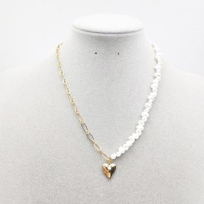 China CLASSIC Pearl Necklace Shaped High Pearl Clavicle Chain Peach Heart Pendant Necklace Love Clavicle Chain Imitation Necklace for sale