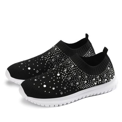 China Low Price Breathable Comfortable Women's Breathable Running Shoes Fashion Sports Ladies Non-Slip Sneakers for sale