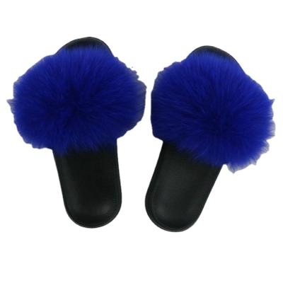 China Factory Flat Hot Sale Super Soft Women's Slippers Kids Christmas Plush Fluffy Slippers for sale