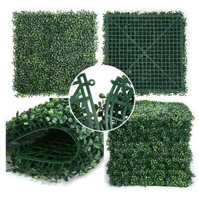 China Contemporary Plastic Artificial Boxwood Hedge Panels Home Decor Green Privacy Artificial Grass Wall Plant Covering For Indoor Outdoor for sale