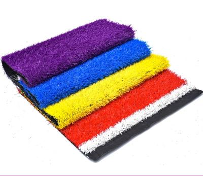 China 2021 Eco-Friendly Wholesale Fashion Moderate Color Nature Turf Multiple And Cheap Artificial Turf Prices for sale