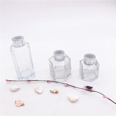 China Household Clear Recyclable Polyhedral Shaped Glass Aromatherapy Diffuser Tubular Bottles for sale