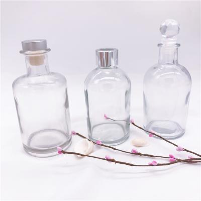 China 2019 New Design Recyclable Glass Essential Oil Reed Diffuser Bottles For Home Hotel Bathroom for sale