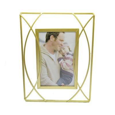 China Modern luxury modern home decoration iron office decorative glass picture frame for sale