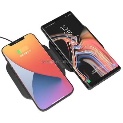 China Electric Appliances Fast Foldable Fast Charging 3 in 1 Qi Wireless Charger for Cell Phone Smart Watch Charger for sale