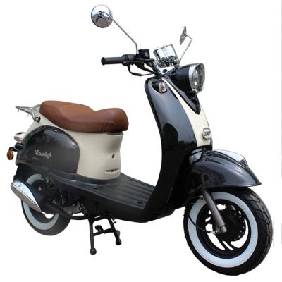 China 50cc Gasoline Scooter Euro 5 Max Speed ​​45km/h 25km/h 3.50-10 Million for sale