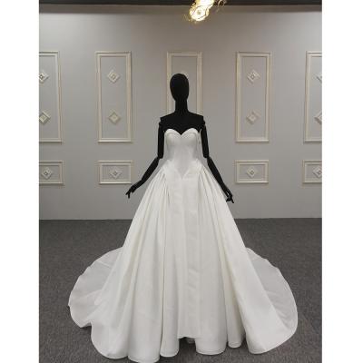 China European and American hot selling simple modern simple white anti-static a line shiny satin wedding dress bridal for sale